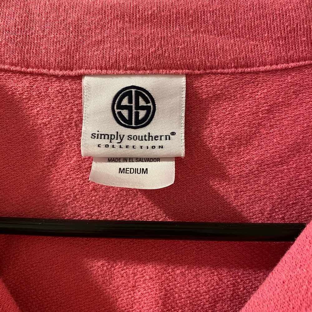 Simply Southern pullover M